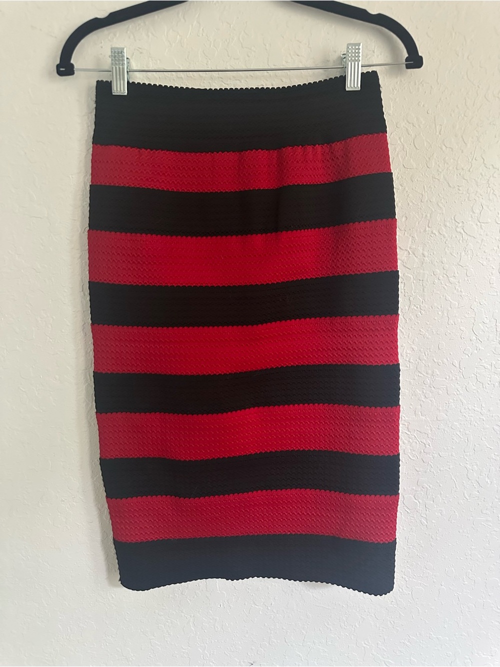 Vertigo Bandage Black & Red Skirt Small